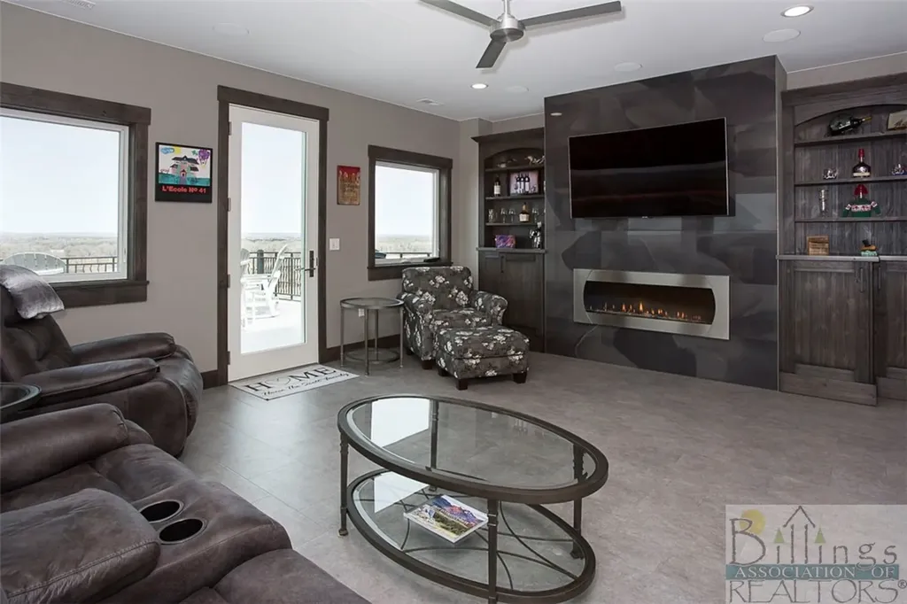 2389 Clarks Point Drive Laurel MT 59044