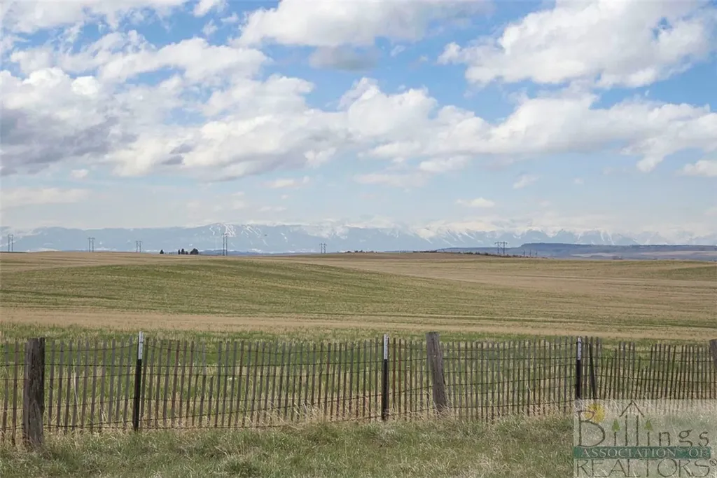 2389 Clarks Point Drive Laurel MT 59044