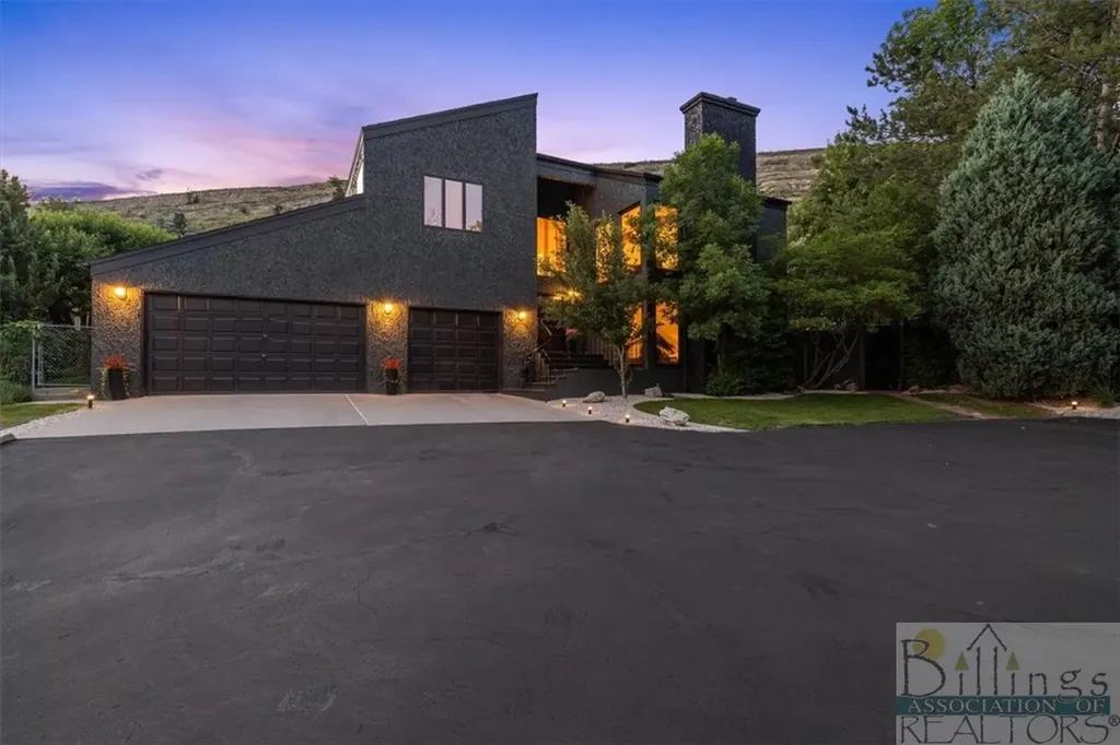 3051 Lyons Lane Billings MT 59102