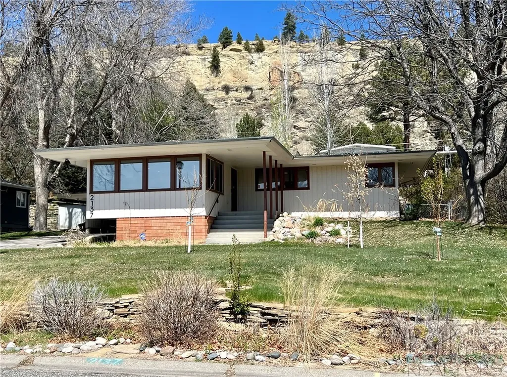 2137 Fairway Drive Billings MT 59102