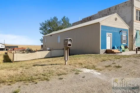 16505 Iowa Avenue Broadview MT 59015