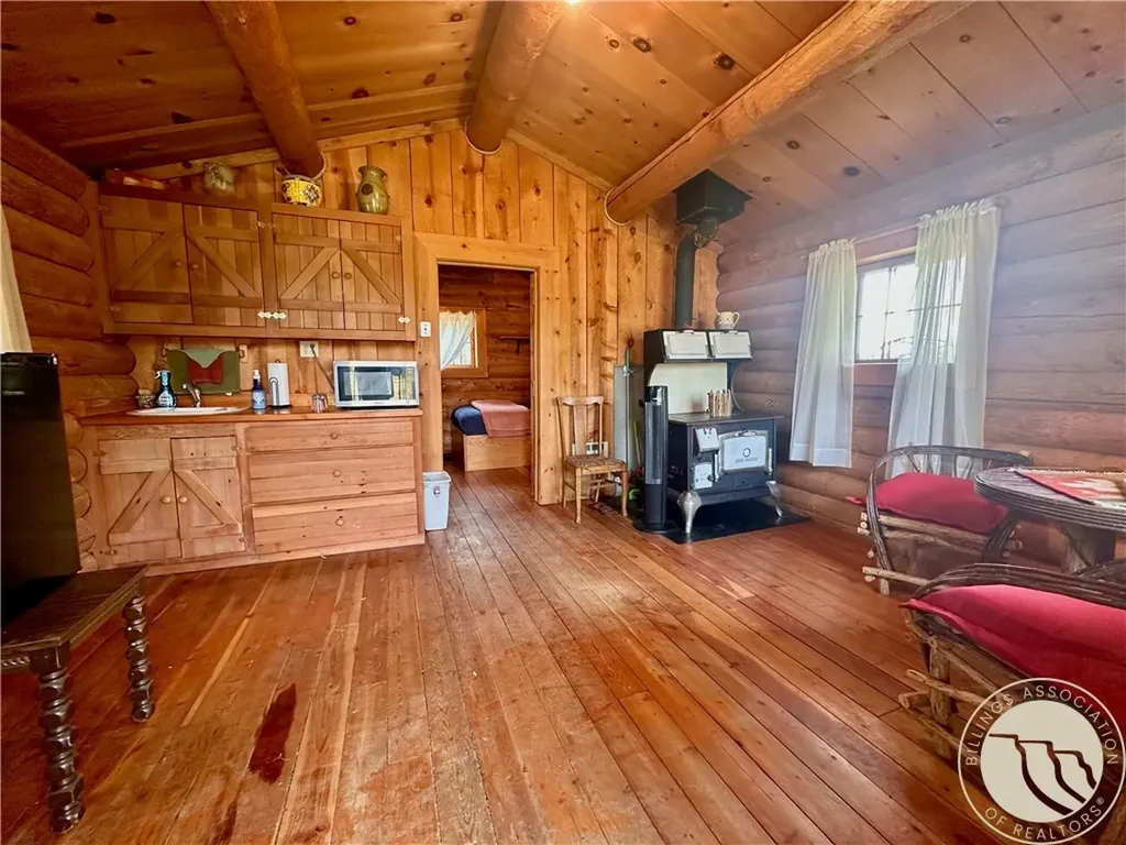8533 Bighorn Road Billings MT 59101