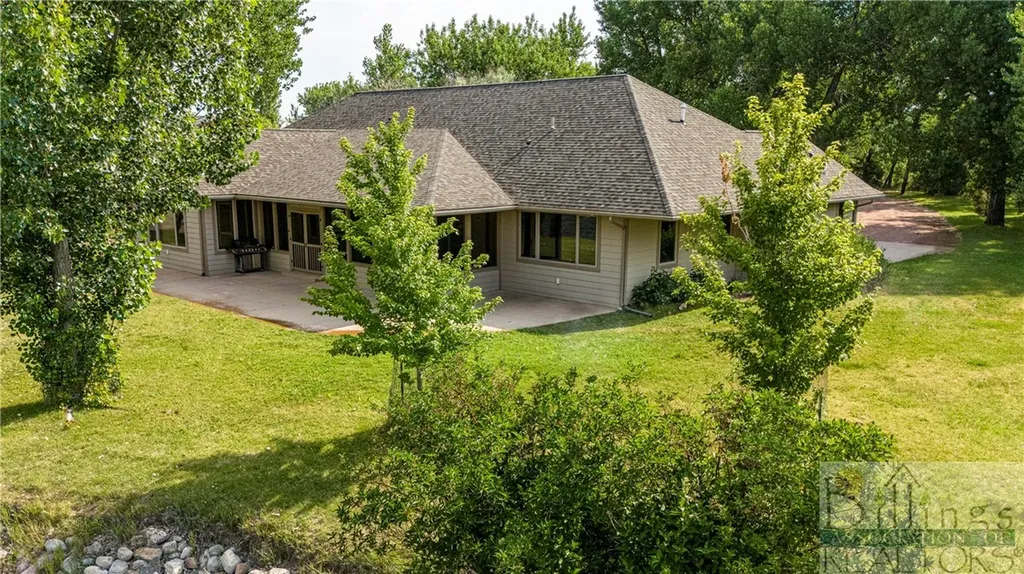 581 River Bend Road Fort Smith MT 59075