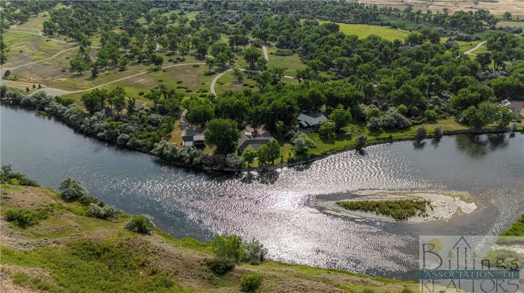 581 River Bend Road Fort Smith MT 59075