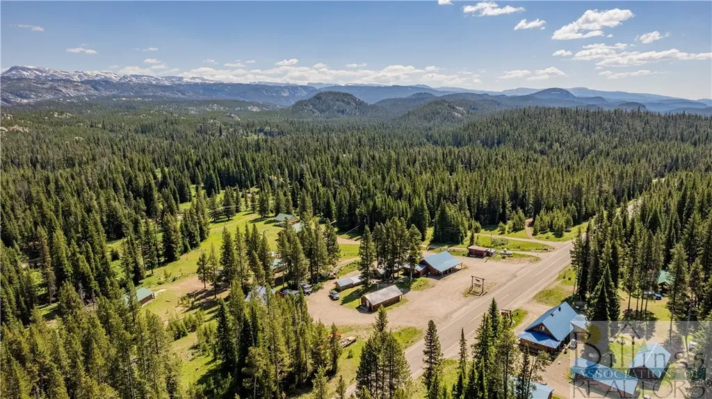 715 Us Highway 212 Cooke City MT 59020