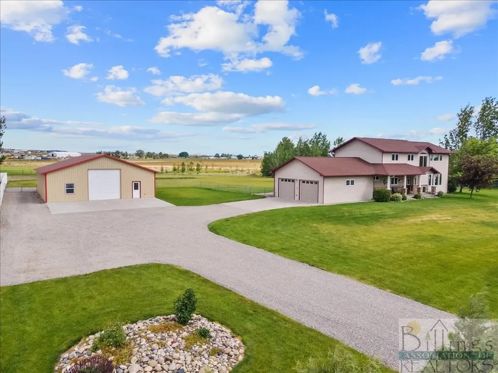 2563 Clearwater Way Billings MT 59105