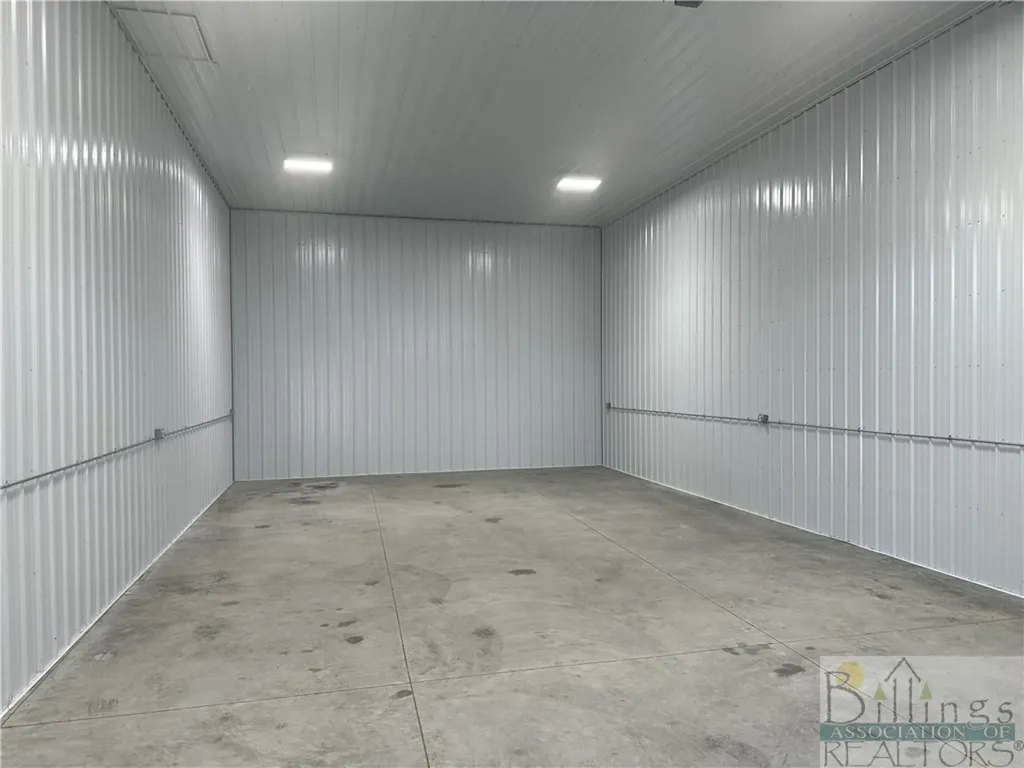 125 South 80 Th Street West, 10b Billings MT 59106
