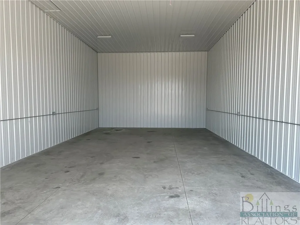 125 South 80 Th Street West, 10b Billings MT 59106