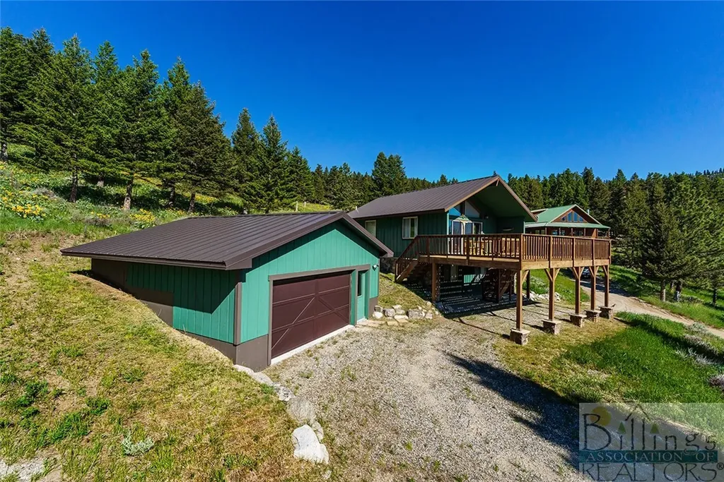 8 Forest Trail Nye MT 59061