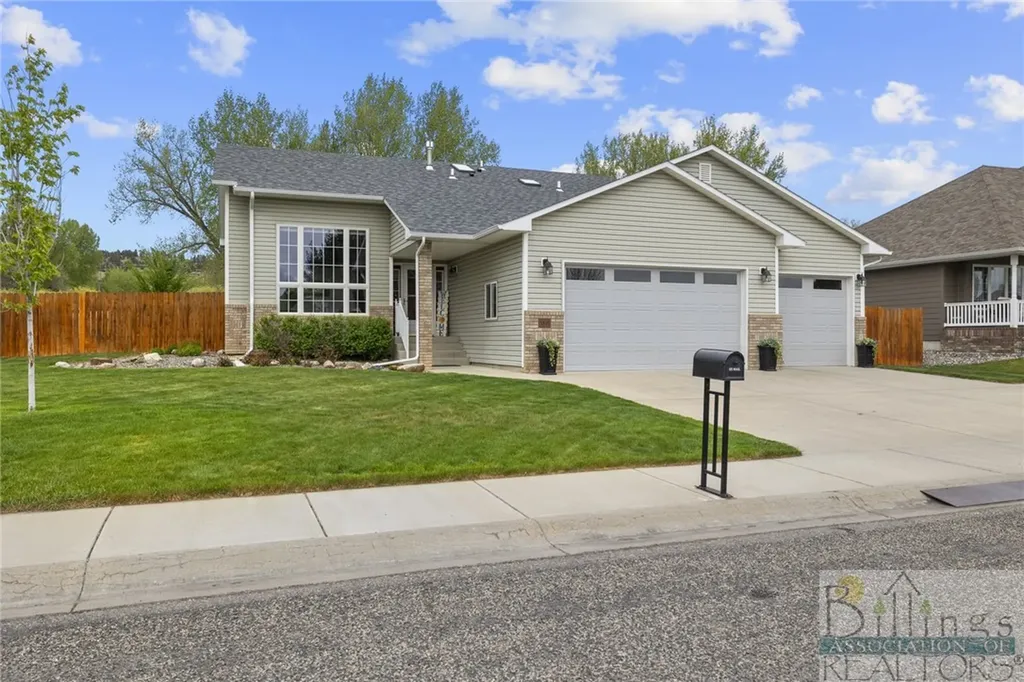 3895 Fairmeadow Drive Billings MT 59102