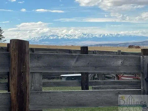325 Hump Creek Road Reed Point MT 59069