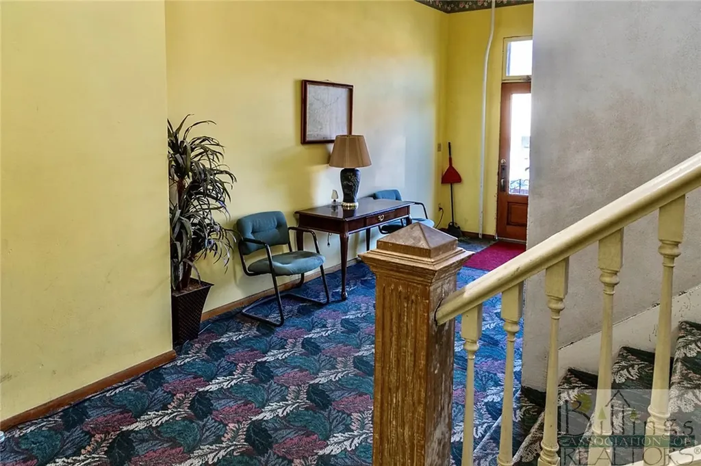 10 S. Woodard Avenue Absarokee MT 59001