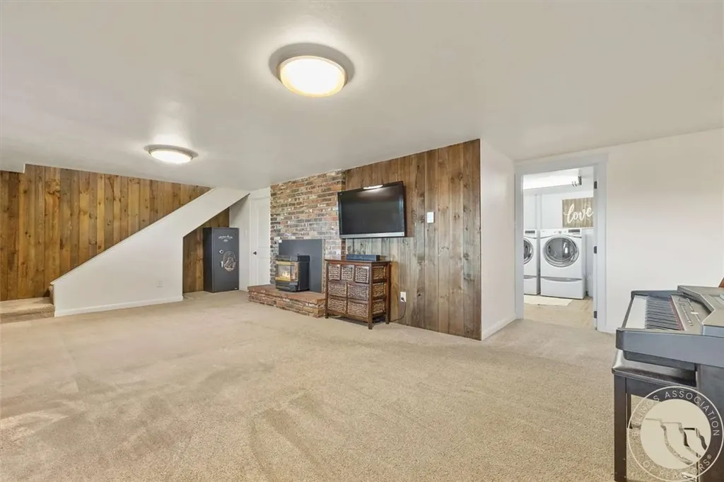 8542 Monad Billings MT 59106
