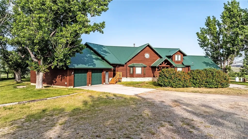 3034 E J Road Ballantine MT 59006