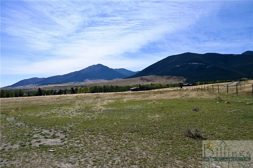 5.3 Acres Palisades Campground Red Lodge MT 59068