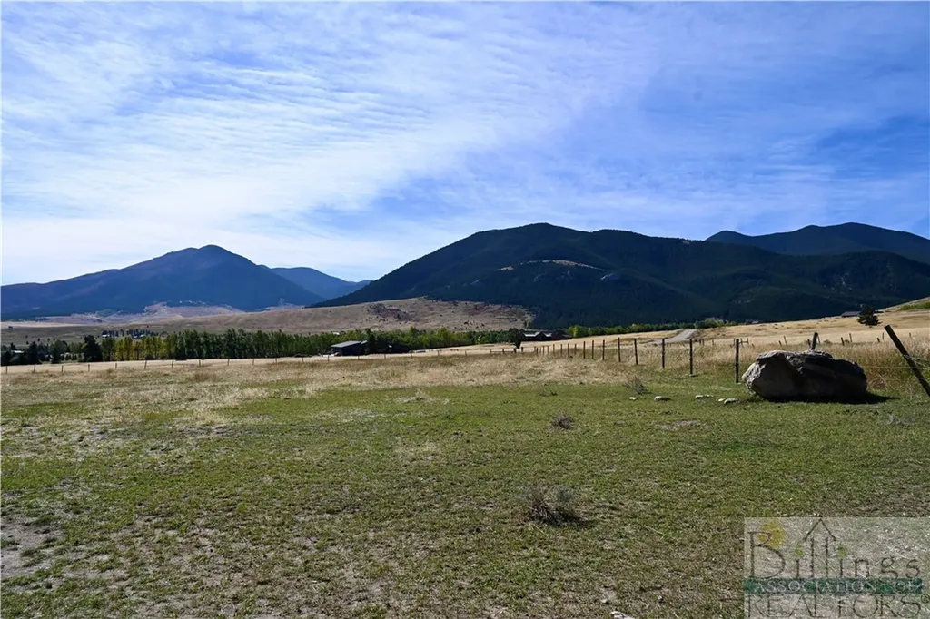 5.3 Acres Palisades Campground Red Lodge MT 59068
