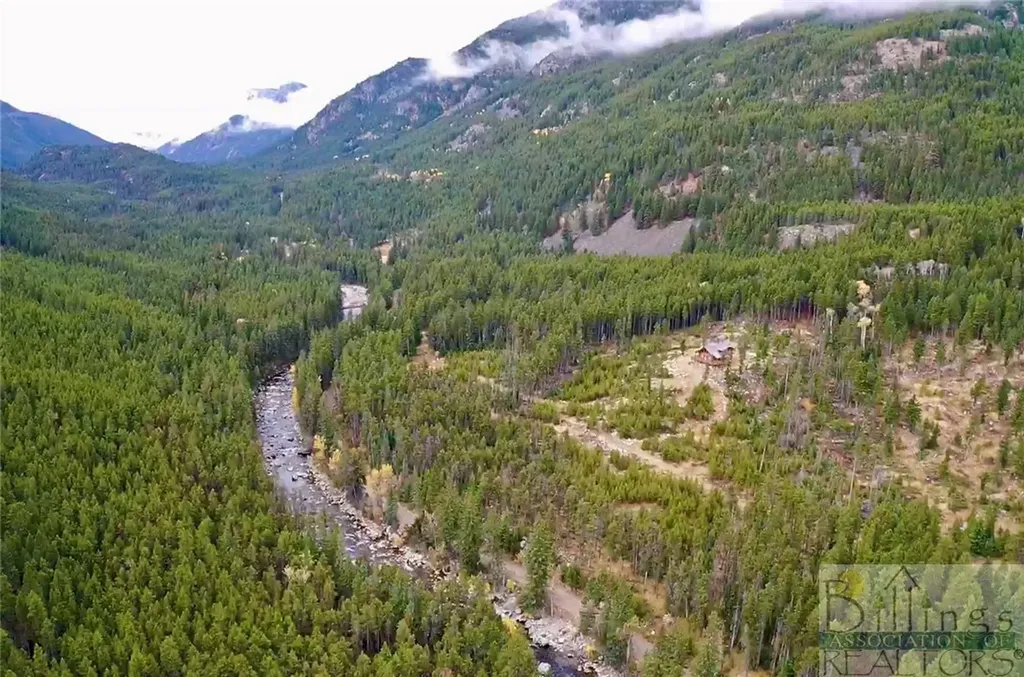 3966 Main Boulder Road Big Timber MT 59052