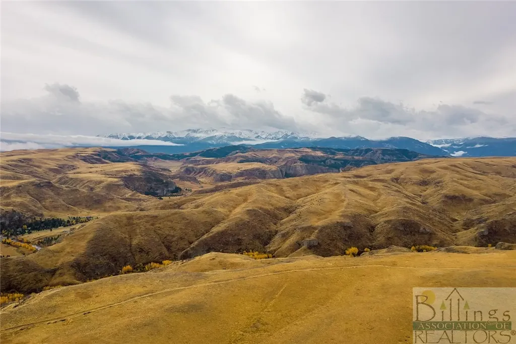 287 Spring Creek Road Absarokee MT 59001