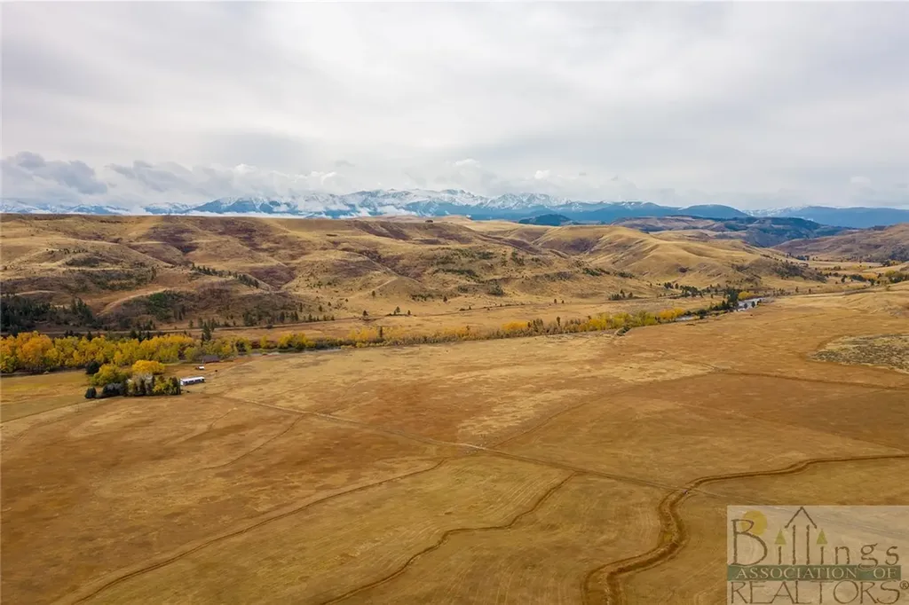 287 Spring Creek Road Absarokee MT 59001