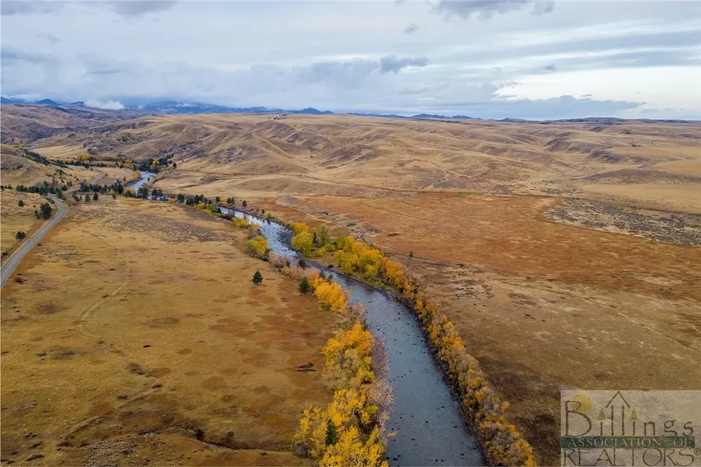 287 Spring Creek Road Absarokee MT 59001