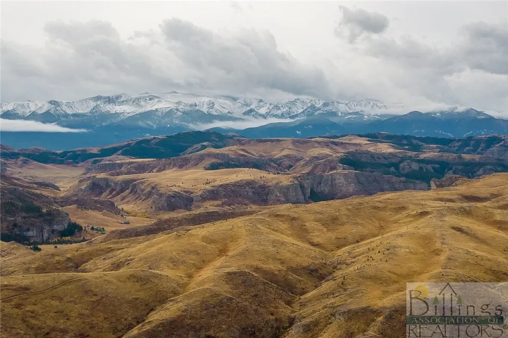 287 Spring Creek Road Absarokee MT 59001