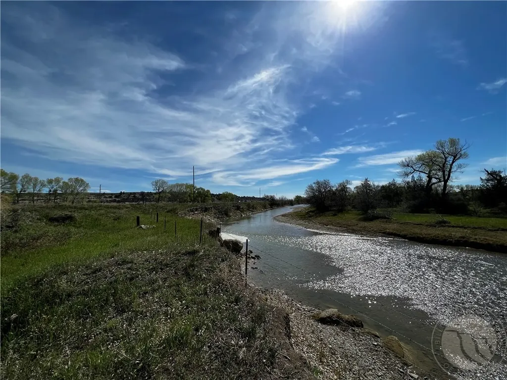 12788 Us Highway 12 Ryegate MT 59074