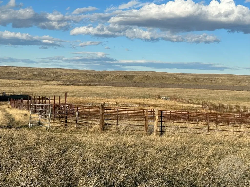 00 N Gage Road Roundup MT 59072