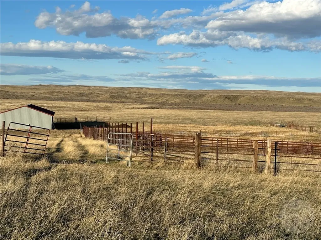 00 N Gage Road Roundup MT 59072