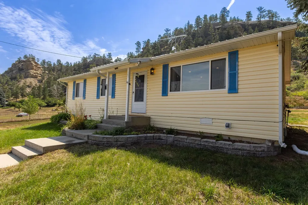 131 Carbonado Road Joliet MT 59041