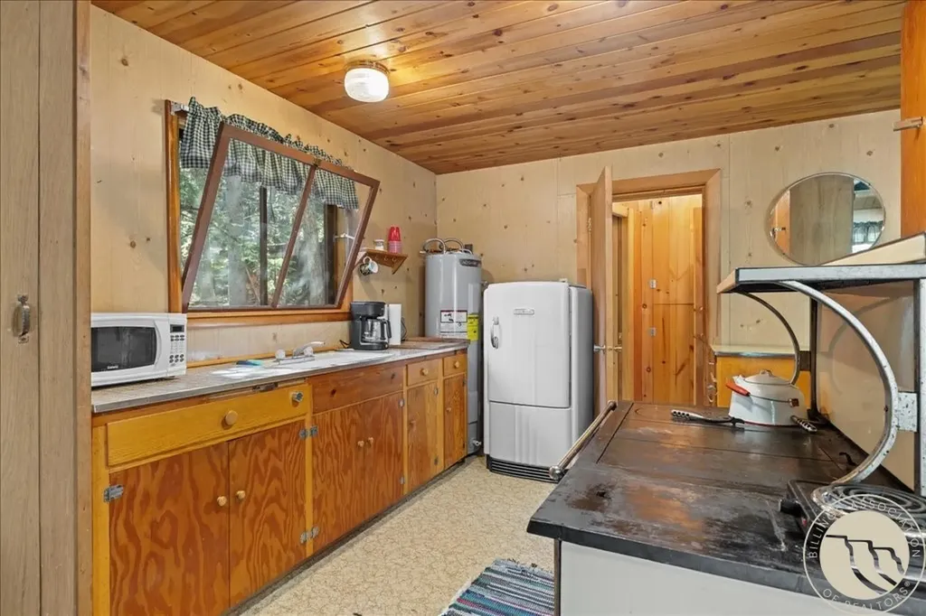 22 Corral Creek Red Lodge MT 59068