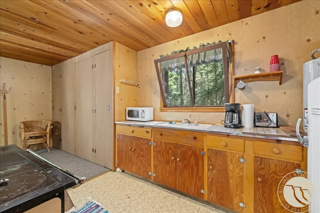 22 Corral Creek Red Lodge MT 59068