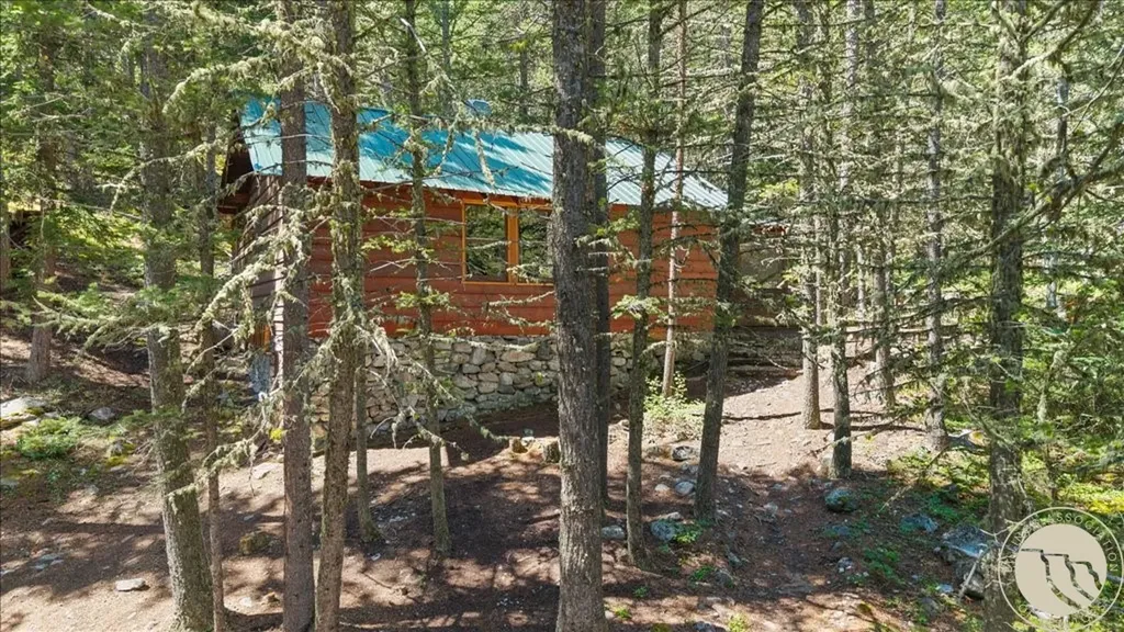 22 Corral Creek Red Lodge MT 59068