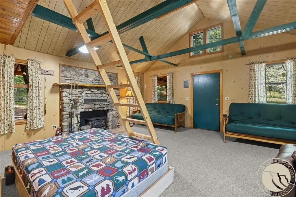 22 Corral Creek Red Lodge MT 59068