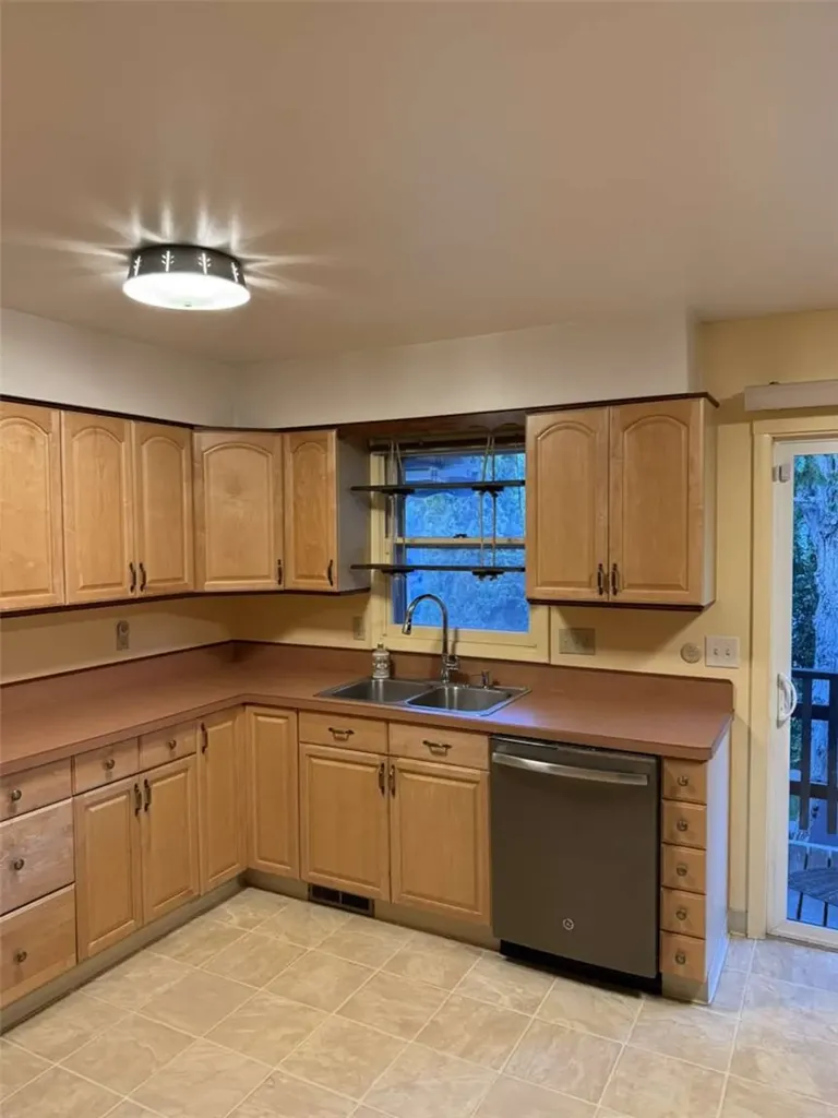 1211 Oakland Drive Billings MT 59102
