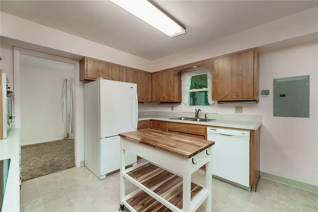 2033 Avenue D Billings MT 59102