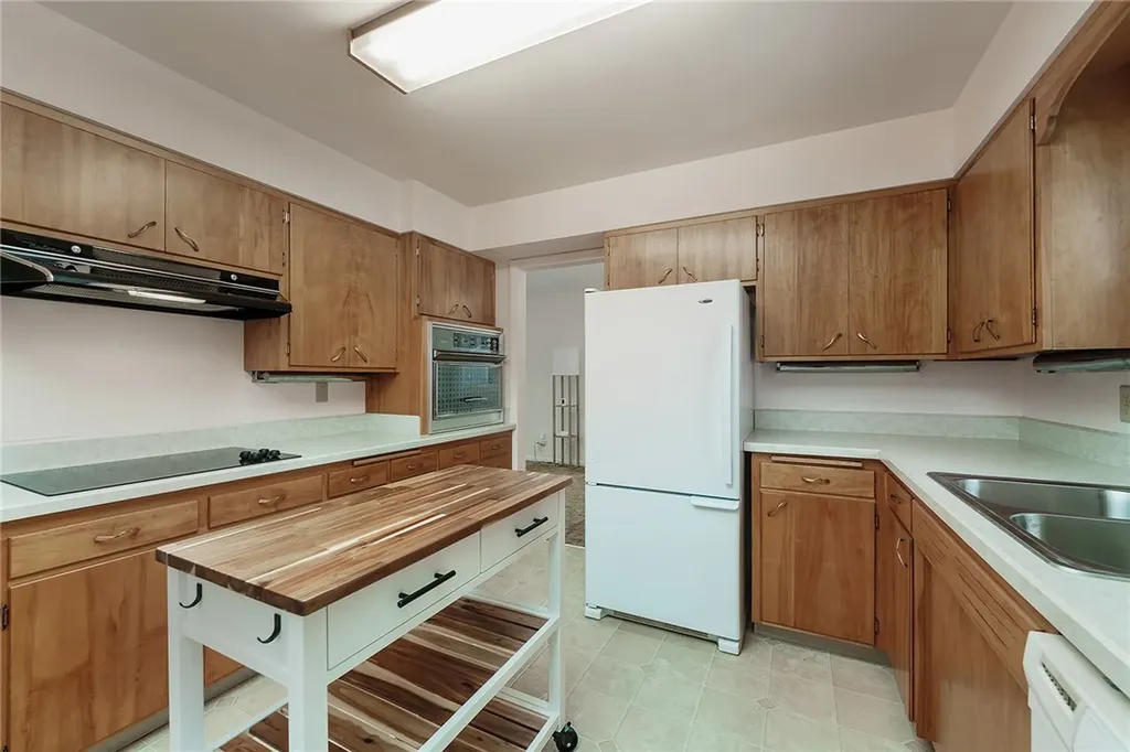 2033 Avenue D Billings MT 59102