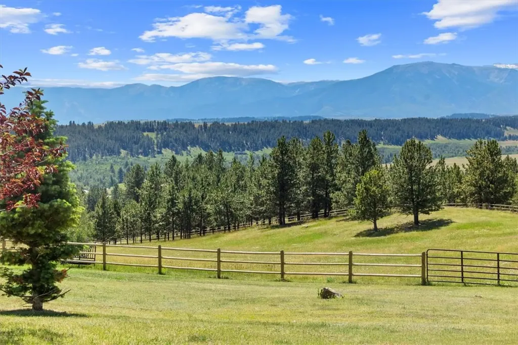 50 Mystic View Road Fishtail MT 59028