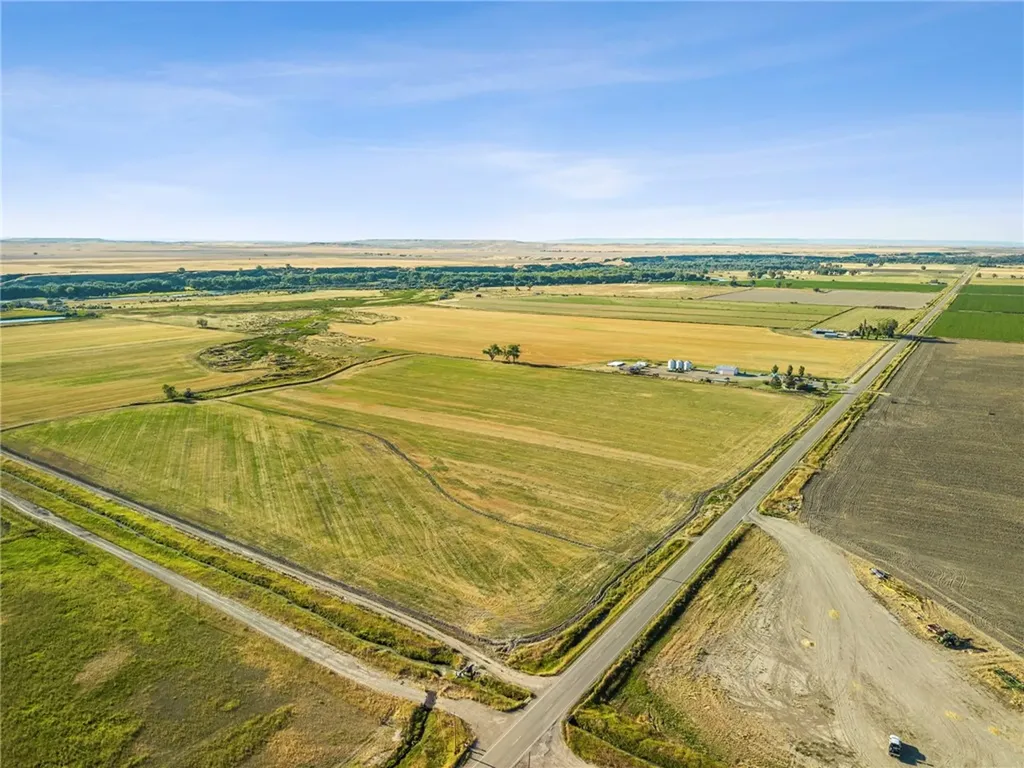 11698 Highway 313 Hardin MT 59034