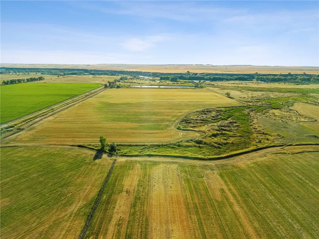 11698 Highway 313 Hardin MT 59034
