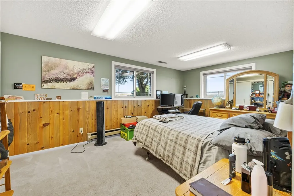 11698 Highway 313 Hardin MT 59034