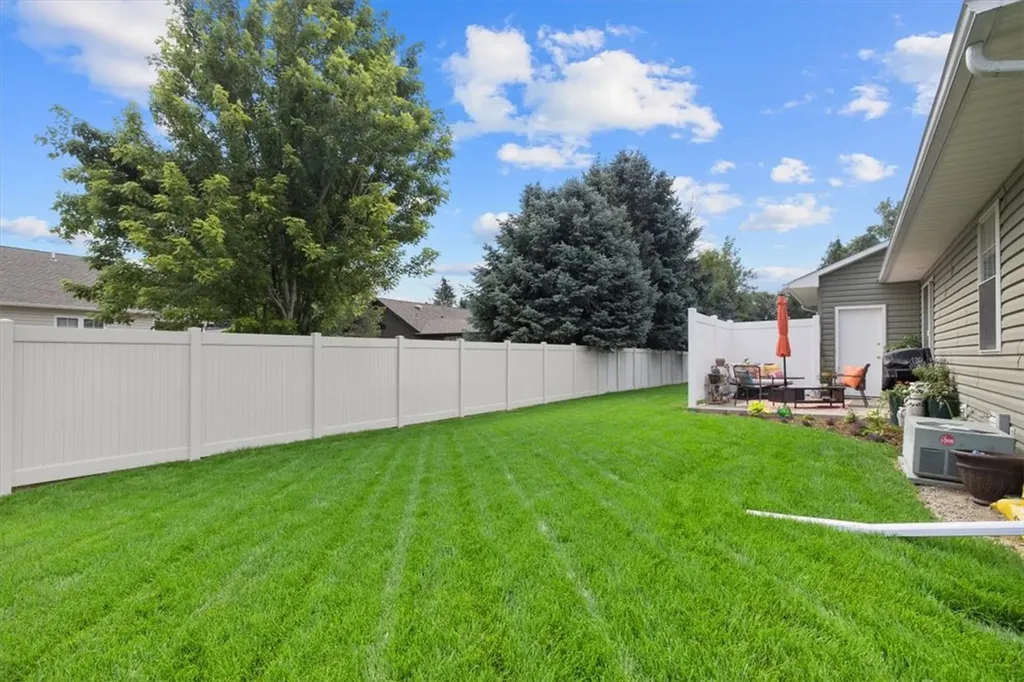 1657 Hawthorne Lane Billings MT 59105