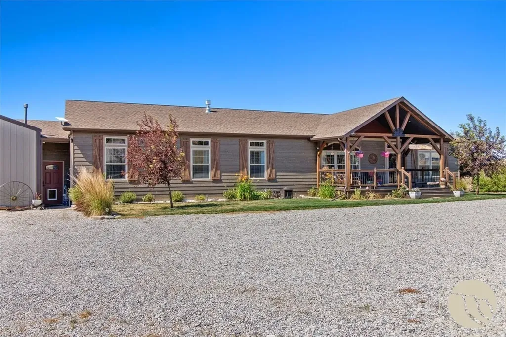 30 Johnson Ridge Road Columbus MT 59019