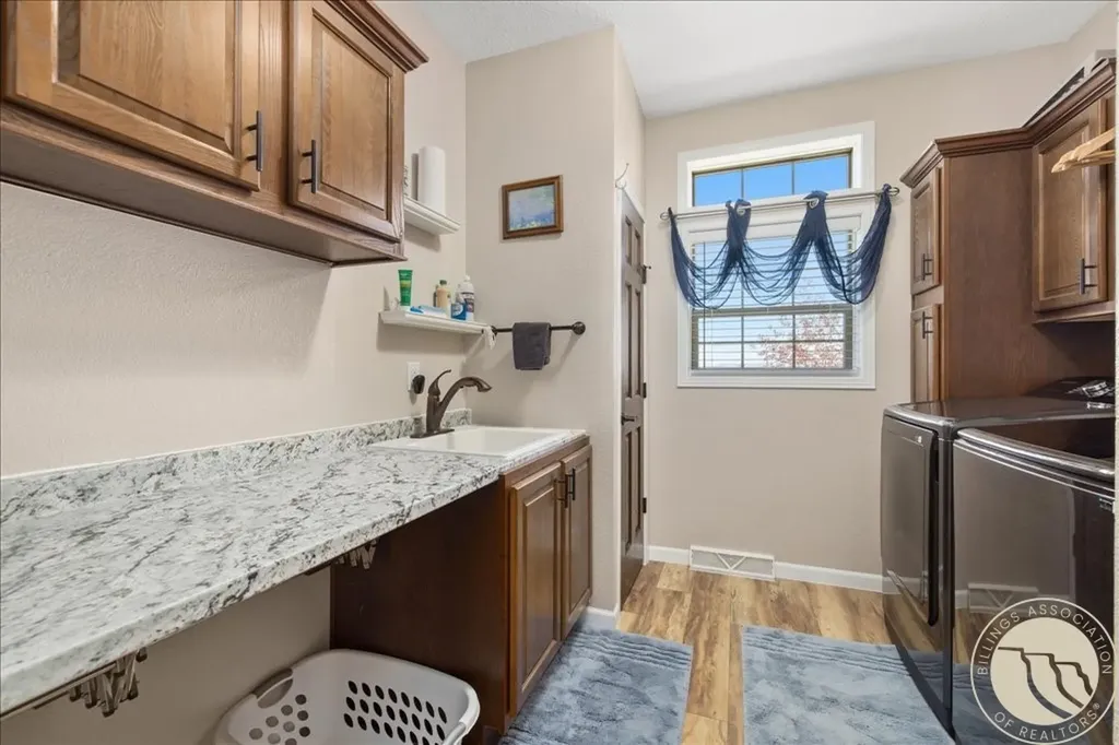 30 Johnson Ridge Road Columbus MT 59019