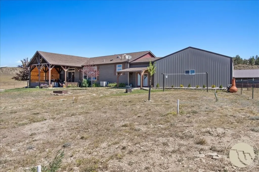 30 Johnson Ridge Road Columbus MT 59019