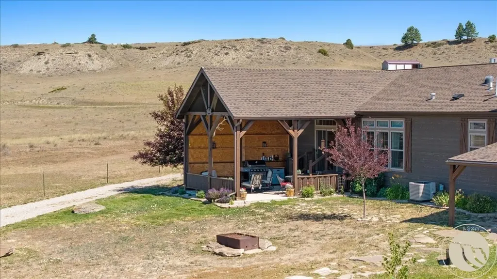 30 Johnson Ridge Road Columbus MT 59019