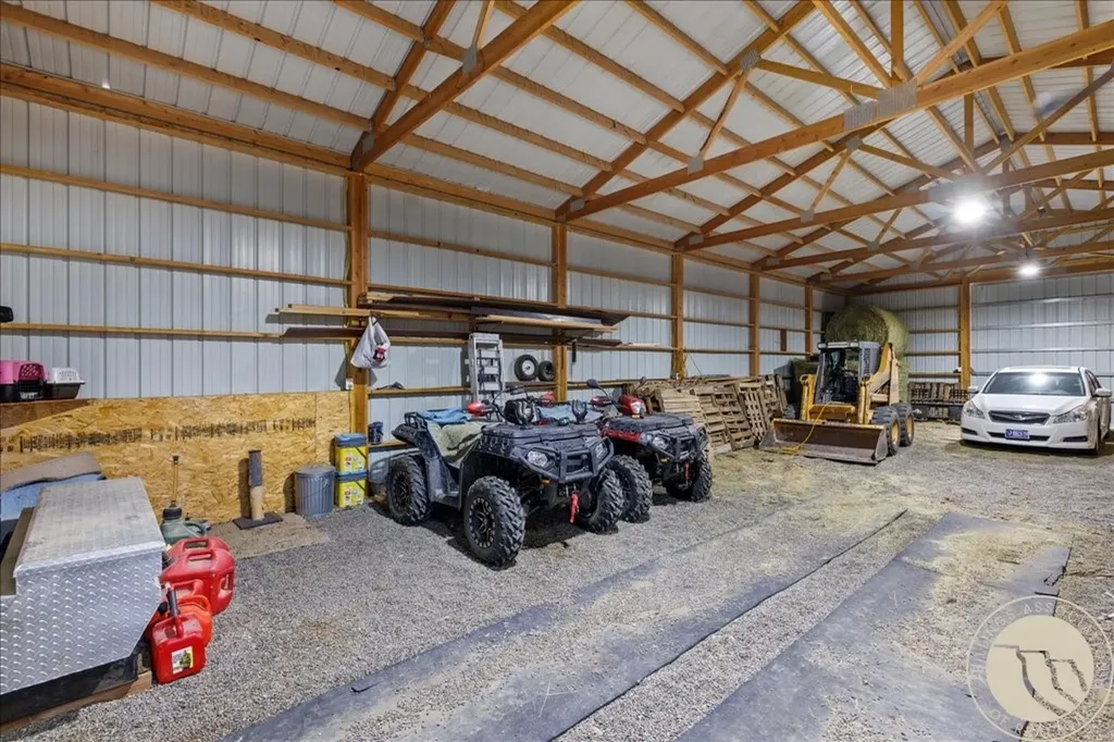 30 Johnson Ridge Road Columbus MT 59019