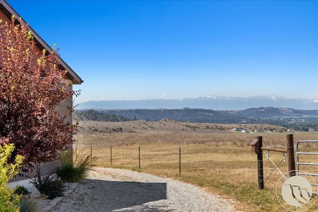 30 Johnson Ridge Road Columbus MT 59019