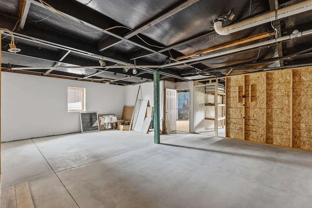 513 1st Street SE Park City MT 59063