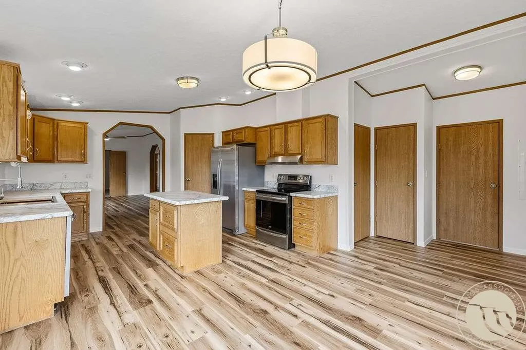 513 1st Street SE Park City MT 59063
