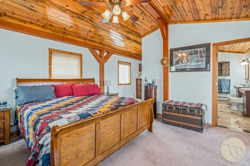 19 Paradise Bluff Columbus MT 59019